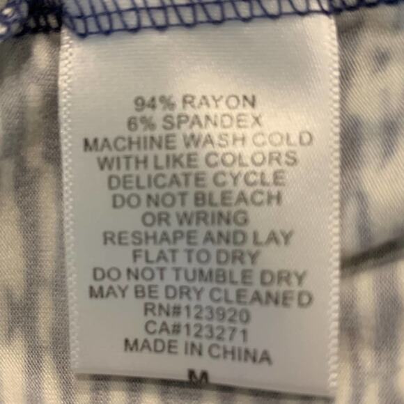 New La made blouse top cold shoulder spaghetti strap.  Blue print size medium - Picture 8 of 9